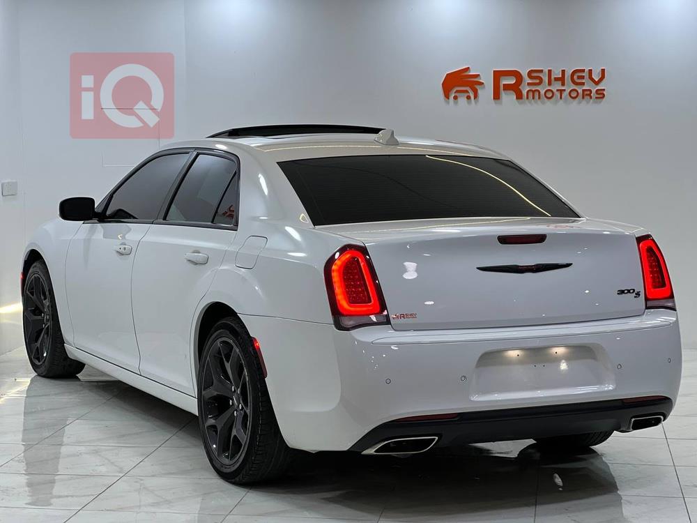 Chrysler 300